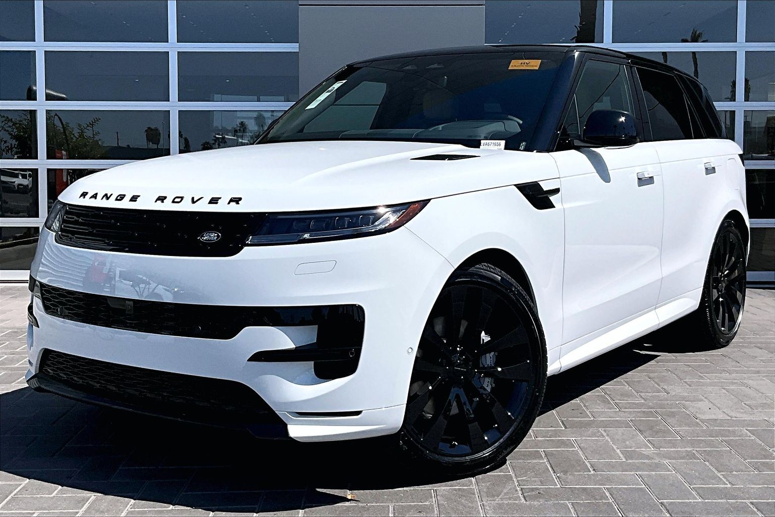 New 2027 Land Rover Range Rover Sport Plug-in Hybrid Dynamic SE